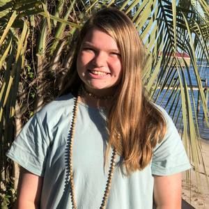 Meet your Posher, Leah